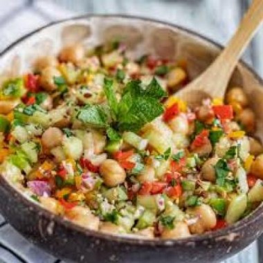 Tajine de pois chiches, abricot amande et quinoa