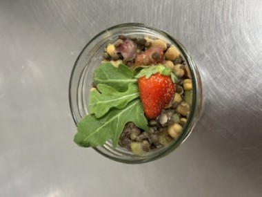 Lentilles,tomates d'autrefois, concombre , pois chiche, fraiches